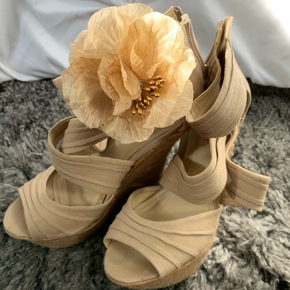 JustFab Beige Espadrilles